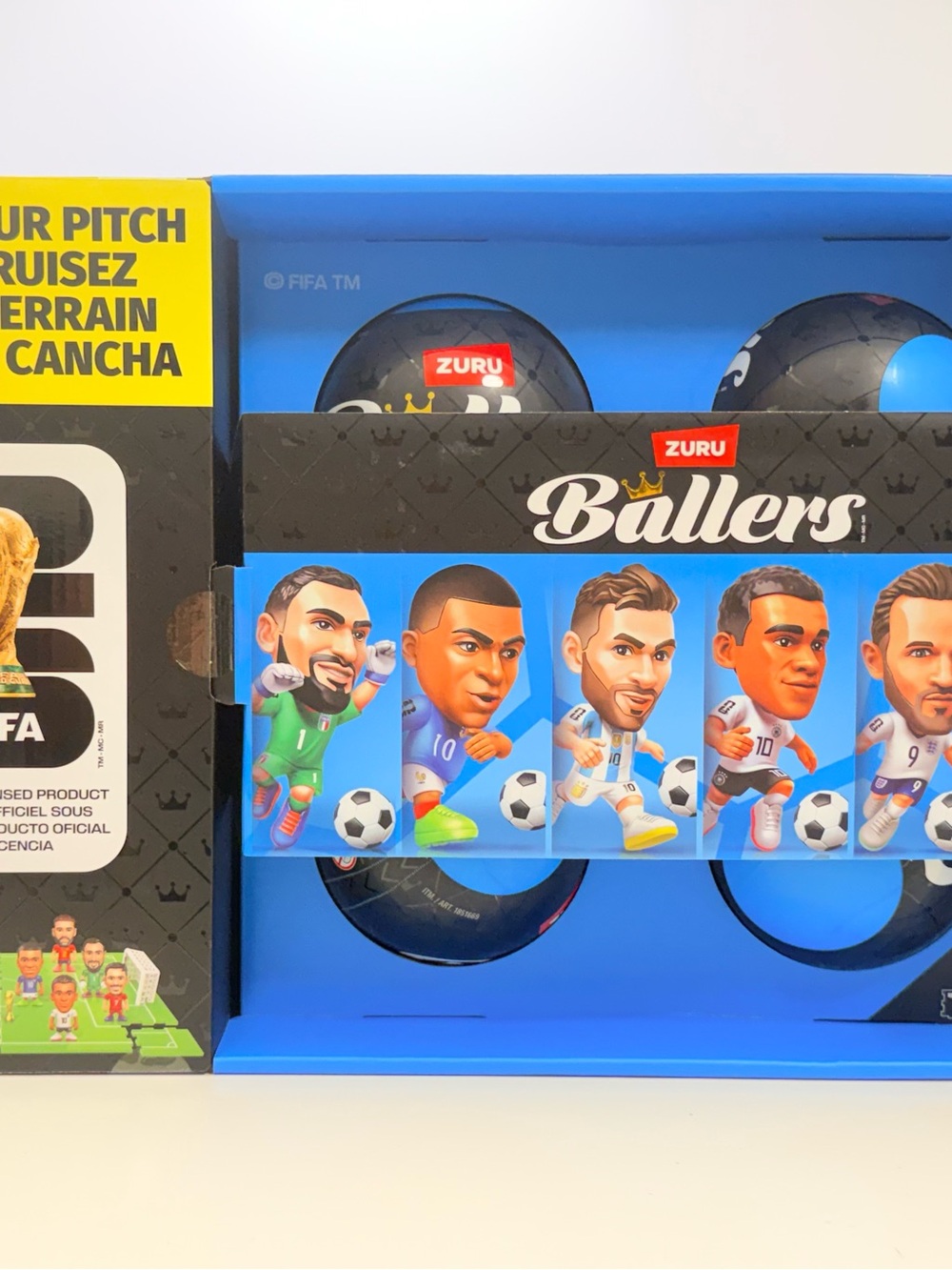 ZURU Ballers FIFA Soccer Figure Set - Blue